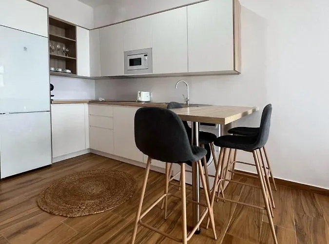 דירה Jasmine L7 *